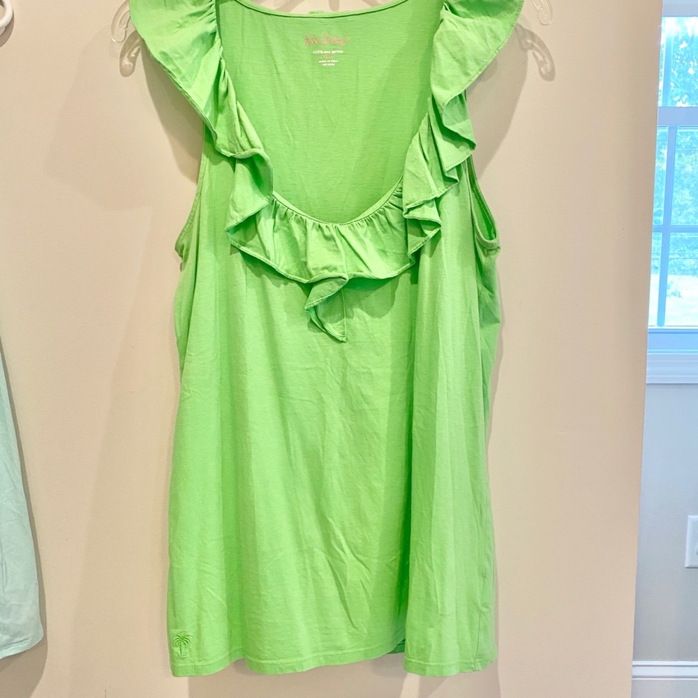 Lilly Pulitzer nadel top